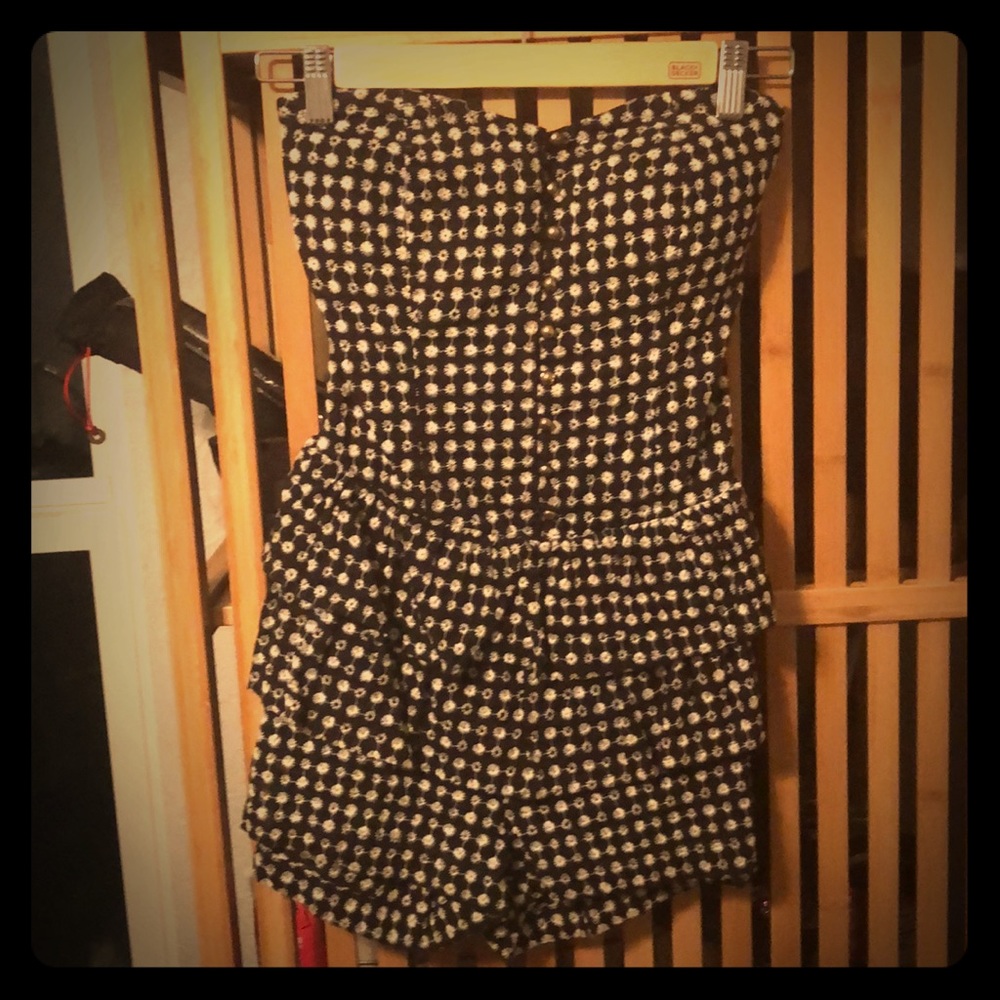 NWT Rampage black and white peplum romper